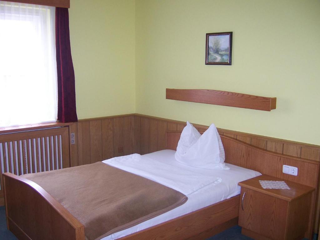Hotel Restaurant Zum Schwan Schwanberg Bilik gambar